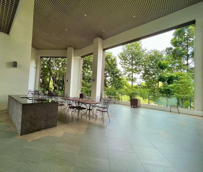 Căn hộ Luxury Near Airport